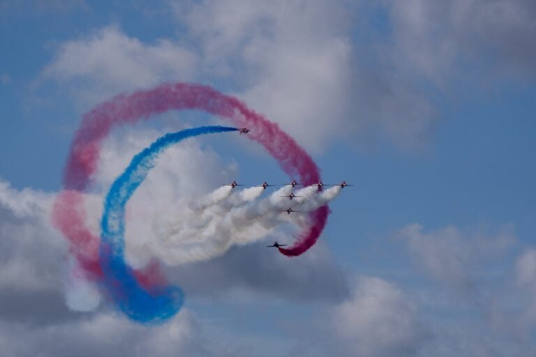 Sanicole Airshow 2025: smoke loop
